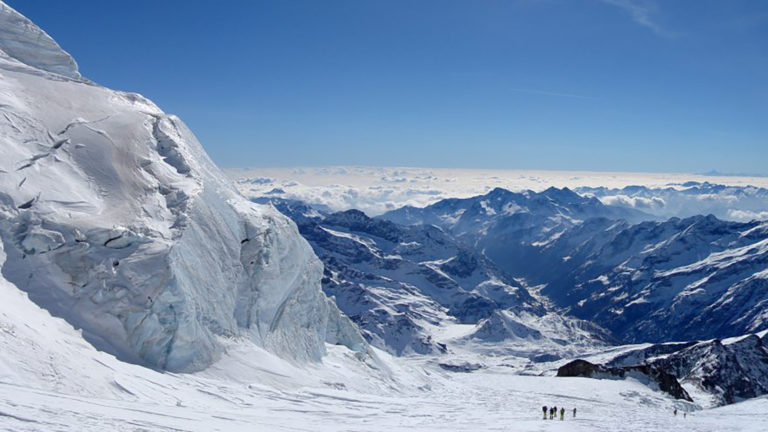 glacier et montagne de alpes suisse